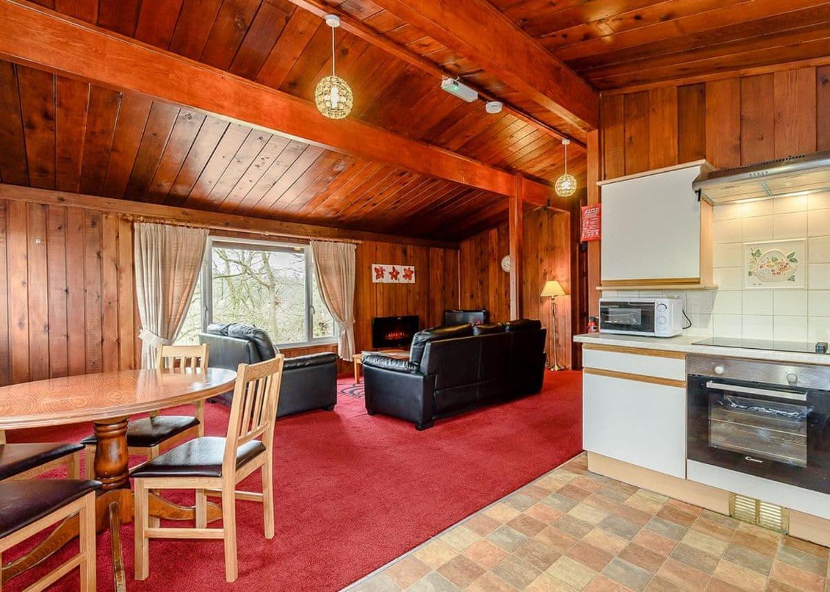 Penllwyn Lodges Монтгомери Экстерьер фото