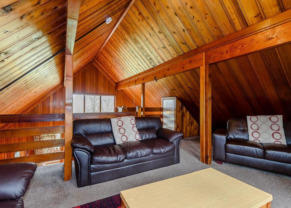 Penllwyn Lodges Монтгомери Экстерьер фото