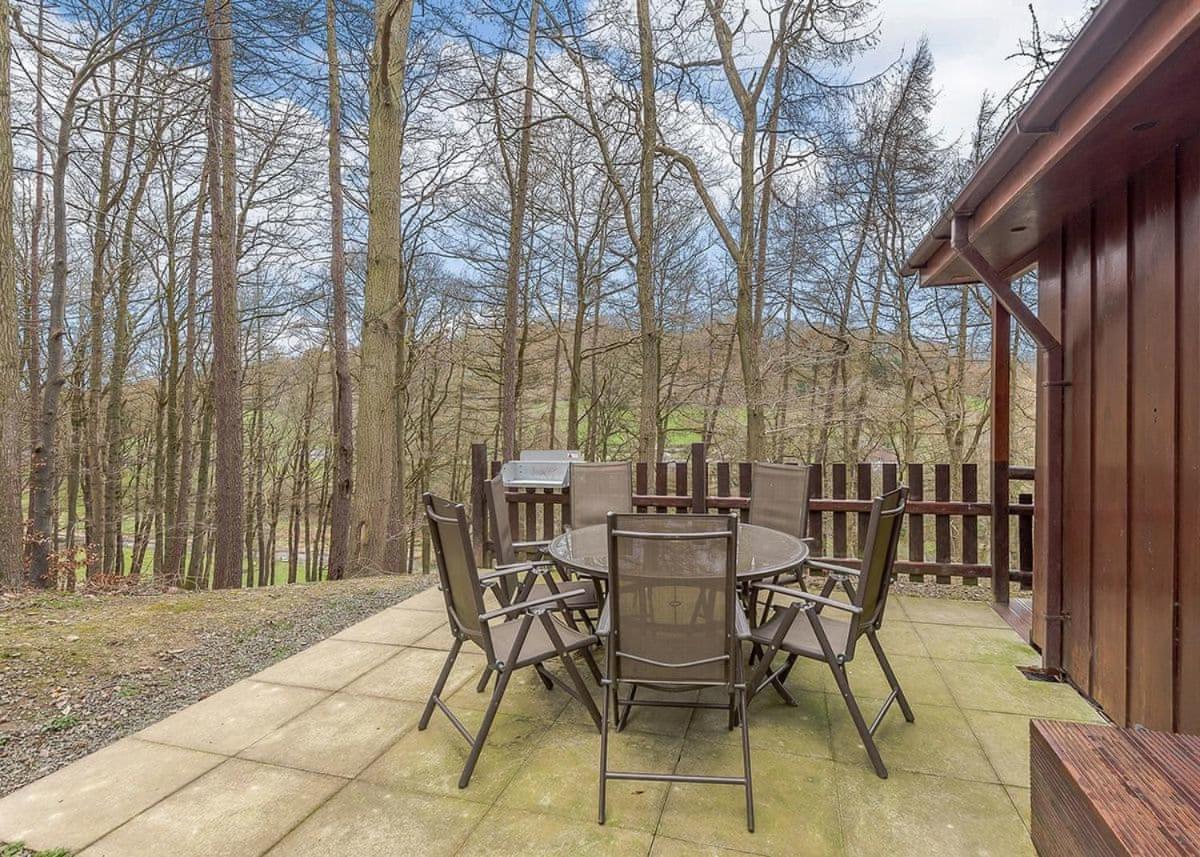 Penllwyn Lodges Монтгомери Экстерьер фото